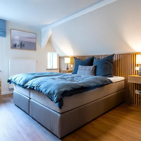 Ankerplatz Mit Sauna In Strandnaehe